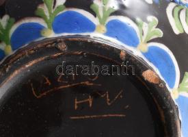 Lázi János (1912-1980): Hódmezővásárhelyi váza. Színes mázakkal festett kerámia, alján jelzett (Lázi...
