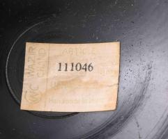 Indiai réz váza, jelzett, m: 34,5 cm