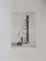 (Kassák Lajos - Moholy-Nagy László):

Uj művészek könyve.

(Wien, 1922. Verlag Julius Fischer.) ...