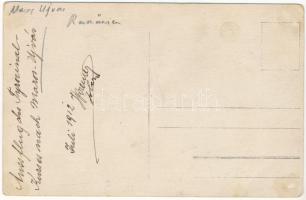 1912 Marosújvár, Uioara, Ocna Mures; Vor dem Eingang in das Salzbergwerk / A sóbánya bejárata előtt ...