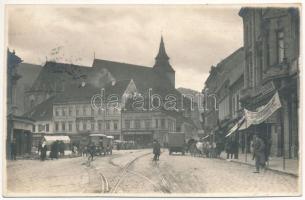 1927 Brassó, Kronstadt, Brasov; Albina, Gazeta Transilvaniei / utca, templom, piac, Wilhelm Scherg &amp; Co., Rudolf Mosse üzlete, automobil / street view, church, automobiles. Atelier Carmen J. Knauer Gy. (Fogaras, Fagaras) photo (vágott / cut)