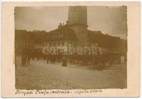 1912 Brassó, Kronstadt, Brasov; Piata Centrala, vezuta seara / Fő tér este, városháza, lovaskocsik / main square in the evening, town hall, horse-drawn carriages. photo (fl)