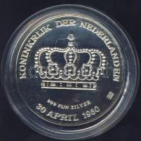 Hollandia 1980. "Beatrix királynő" Ag emlékérem 15,6g T:PP Díszdobozban!