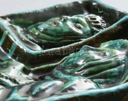 cca 1960, Iparművész falidísz, mázas kerámia, minimális kopással 21x23 cm