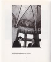 Kósa Csaba:
Tőkés László, a várvédő. (Kétszeresen dedikált.)
[Budapest], (1992). Magyar Fórum (Den...