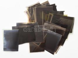 II. világháborús orosz fronti katonai negatívok, többségük megvagdosva, de részben még használhatóak...