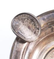 Ezüst (Ag) kis hamutál, kolumbiai ezüst érmékkel (1934. 50 Centavos + 1941. 10 Centavos), némi kopás...