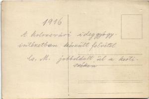 1916 Kolozsvár, Cluj; Ideggyógyintézet udvara orvossal és ápolónővel / garden of the psychiatric hos...