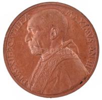 Vatikán ~1941. "XII. Pius pápa" bronz emlékérem. Szign.: Aurelio Mistruzzi (44mm) T:AU ph, karc Vatican ~1941. "Pius XII" bronze commemorative medallion. Sign.: Aurelio Mistruzzi (44mm) C:AU edge error, scratch