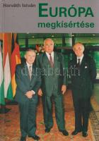Horváth István:
Európa megkísértése. (Dedikált.)
[Budapest], (1994). Láng Kiadó (Gyomai Kner Nyomd...