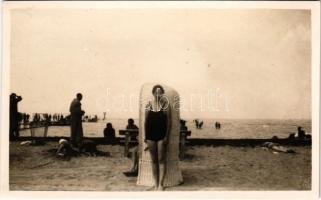 1934 Siófok, Balatoni strand. photo