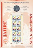 Németország 1999. 10M Ag "SOS Gyermekfalu" + 10M Ag "Goethe" nagyalakú emléklapokon egy-egy bélyeg-kisívvel, elsőnapi bélyegzőkkel, ismertetővel T:BU