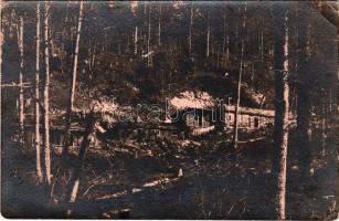 1918 Osztrák-magyar erődítések az erdőben / WWI K.u.K. military camp in the forest. photo + "M. kir. pozsonyi 13. honvéd gyalogezred 3. zászlóalj" "TÁBORI POSTAHIVATAL 422" (EK)