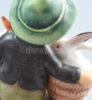 Hummel kisfiú nyulakkal. Jelzett, kézzel festett, hibátlan, m: 10 cm