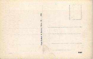 Lienz (Tirol), Kaiser Josef-Platz, K. k. Tabak-Trafik / square, Franciscan church, tobacco shop. Fot...