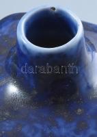 Iparművész négyoldalas butella. jelzés nélkül, minimális kopással, m: 26,5 cm