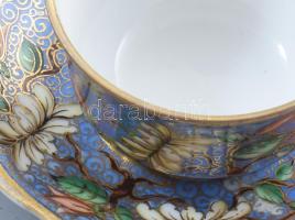 Zsolnay mokkás csésze alátéttel. cca 1925, ritka mintával, jelzett, kopással, d: 10 cm