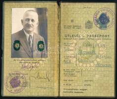 1939 Magyar Királyság által kiállított fényképes útlevél, sérült kötés / Hungarian passport, with fa...