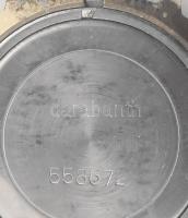 Slava kézi felhúzós karóra. dátum funkcióval, szép számlappal. működő állapotban d: 36 mm