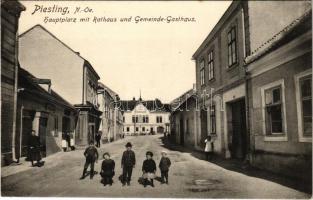 Piesting, Hauptplatz mit Rathaus und Gemeinde-Gasthaus / main square, town hall, inn (EK)