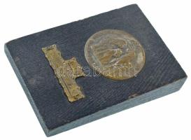 1940. "Országos Mezőgazdasági Kiállítás - 1940 - Nagyon jó" ezüstözött bronz díjérem (39mm...