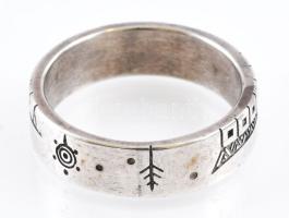 Ezüst (Ag) gyűrű, jelzés nélkül, méret: 62, nettó: 7,1 g