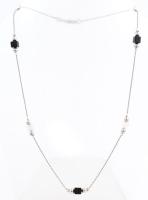 Ezüst(Ag) kockás nyaklánc, jelzett, h: 42 cm, bruttó: 6,5 g