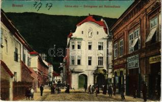 1917 Brassó, Kronstadt, Brasov; Zwirngasse mit Nationalbank / Cérna utca, Nemzeti bank, Schicht szappan, J. Obendorfer, Heinrich Zintz üzlete. Vasúti levelezőlapárusítás 70. sz. 1916. / street view, bank, shops + "K.u.K. Reservespital in Brassó Abteilung III." (EM)