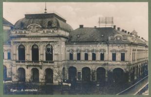 cca 1929 Eger album, 20 db beragasztott képeslappal, borítón ceruzás ajándékozási sorokkal 1929-ből,...