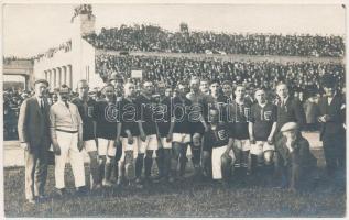 1920 Berlin - Budapest labdarúgó mérkőzés, magyar focisták / Berlin - Budapest football match, Hungarian palyers. photo