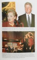 Madeleine Albright: Madam Secretary. Kiadói kartonált papírkötés, kiadói papír védőborítóban. MacMil...