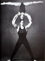 Annie Leibovitz Olympic portraits Bulfinch Press,U.S, 1996. 177 l. . Fotókönyv. . Kiadói kartonált p...