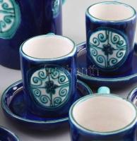 Morvay Zsuzsa (1946-): Kávés készlet. Jelzett, mázas kerámia, egyik csésze restaurált