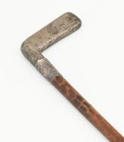 Feldsberg Budapest antik lovaglópálca, ezüst (Ag) fejjel, címeres, jelzett, vége hiányos, h: 73 cm