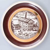 A Hollóházi gyár régen. Hollóházi dísztál, sorszámozott: 99/250, jelzett, 1987, hibátlan, d: 25 cm