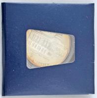 Amerikai Egyesült Államok 2001P 1$ Ag "Kapitólium" tanúsítvánnyal T:PP patina USA 2001P 1 Dollar Ag "Capitolium" with certificate C:PP patina Krause KM#324