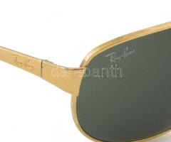 Ray Ban Warrior vintage napszemüveg. lencsén egy minimális, látást nem zavaró hibával