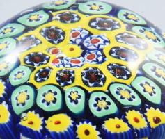 Murano millefiori üveg levélnehezék, jelzés nélkül, kis kopással, d: 7,5 cm