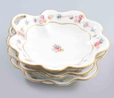 3 db kézzel festett porcelán tálka. jelzés nélkül, kis kopással d: 20 cm