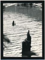 cca 1975 Lajos Tamás ,,Gyilkos tó" című, feliratozott, vintage fotóművészeti alkotása, ezüst zselatinos fotópapíron, 24x18 cm