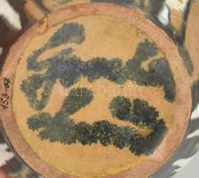 Gorka Lívia (1925-2011): Váza. Mázas kerámia Jelzett, hibátlan m: 17 cm 18x13 cm