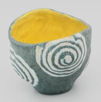 Gorka Lívia (1925-2011): Váza. Mázas kerámia, kézzel festett Jelzett, hibátlan d: 11 , m: 8 cm