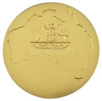 Ausztrália DN "Ausztrál Parlament" aranyozott bronz emlékérem eredeti dísztokban (50mm) T:...