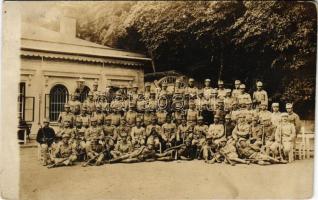 1915 Brno, Brünn; Osztrák-magyar önkéntes katonák és tisztek csoportképe / WWI Austro-Hungarian K.u.K. military, volunteer soldiers and officers group photot (EK)