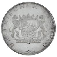 Németország DN Bajor Parlament / Maximilianeum jelzett Ag emlékérem eredeti dísztokban (25,15g/0.999/40mm) T:AU patina, ujjlenyomat Germany ND Bayerischer Landtag / Maximilianeum hallmarked Ag commemorative medallion in original hardcase (25,15g/0.999/40mm) C:AU patina, fingerprints