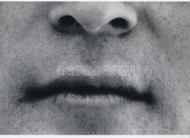 cca 1966 John Lennon (1940-1980) a Beatles együttes tagjának arc részlete, 1 db modern nagyítás, jelzés nélkül, Pánczél György (1920-?) filmtörténész hagyatékából (film- és színházifotó gyűjteményéből), 15x21 cm