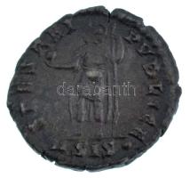 Római Birodalom / Siscia / II. Constantius 355-361. Follis (2,18g) T:XF Roman Empire / Siscia / Cons...