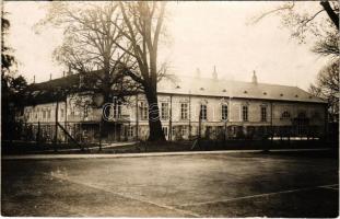 1937 Nagyappony, Appony, Oponice; Gróf Apponyi Gyula kastélya, tenisz pálya / castle, tennis court. photo (EK)