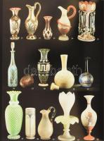 Cyril Manley: Decorative Victorian Glass. London, 1988, Ward Lock, kiadói egészvászon kötés, papír v...