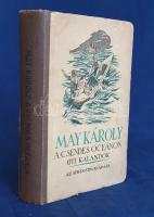 May, [Karl] Károly: A Csendes óceánon. Úti kalandok. Átdolgozta Szabó Károly. Budapest, (1925). Athenaeum Irodalmi és Nyomdai Rt. [4] + 268 p. + 4 t. Az indiántörténeteiről ismert May Károly [Karl May, 1842-1912] német kalandregényírónak a Csendes-óceán tágabb környezetében játszódó elbeszélésgyűjteménye eredeti nyelven először 1894-ben jelent meg, ,,Am Stillen Ocean" címmel. A kínai útitársakban és haramiákban gazdag elbeszélések közül négy már korábban megjelent. A gyűjtemény Szabó Károly átdolgozásában először 1907-ben jelent meg. Példányunkat Geiger Richárd négy illusztrációja díszíti. A címoldalon és az első előzéken régi tulajdonosi bejegyzés, tulajdonosi bélyegzés és katalógusszám, az első előzéken kereskedői könyvjegy. Fáy Dezső színes grafikájával illusztrált, enyhén sérült gerincű kiadói félvászon kötésben. Jó példány.